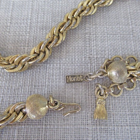Monet 14 inch choker necklace plus 2 inch extender, Twisted gold link style, VTG - Picture 12 of 13